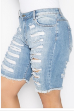Load image into Gallery viewer, Curvy Bermuda Short